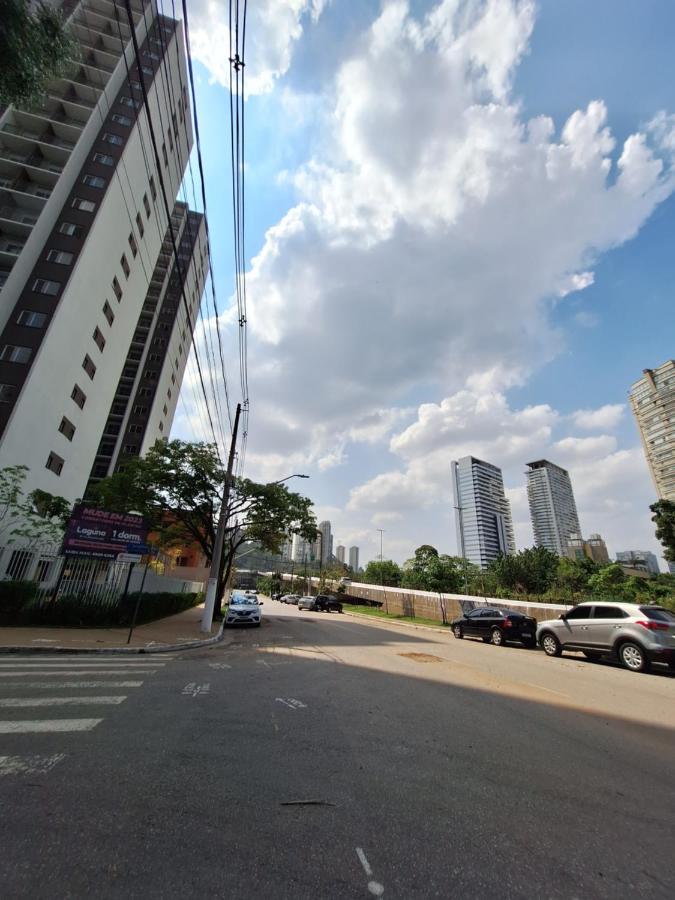 Ponte Laguna, Pq Burle Marx, Apto 1 Dorm E Varanda São Paulo
